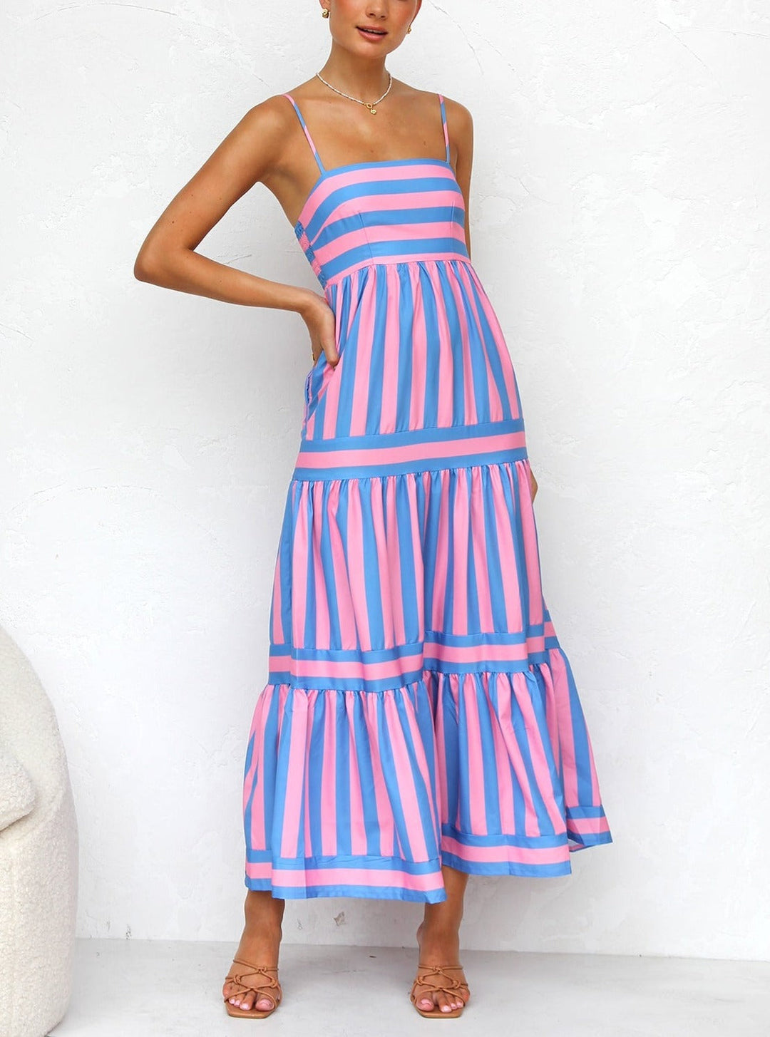 Abito a Spalline | Colori Estivi, Silhouette Leggera