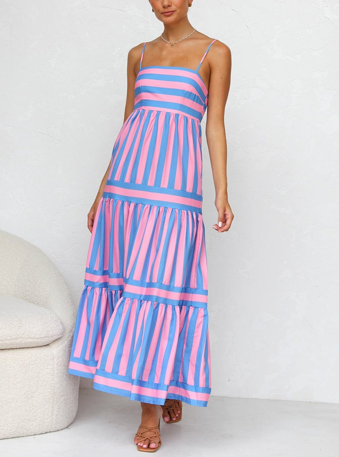 Abito a Spalline | Colori Estivi, Silhouette Leggera