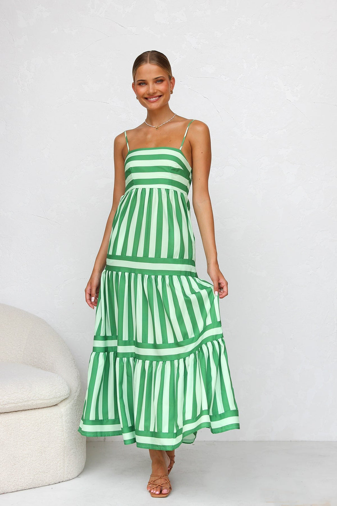 Abito a Spalline | Colori Estivi, Silhouette Leggera