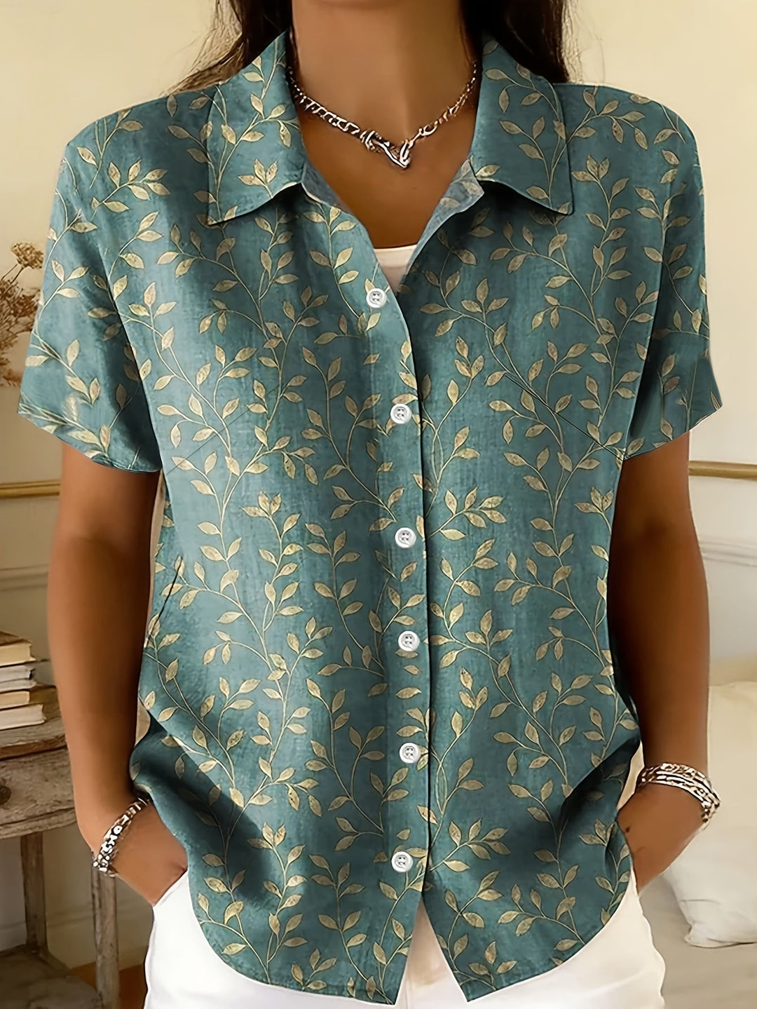 Elspeth | Camicia con Bottoni e Fantasia a Foglie